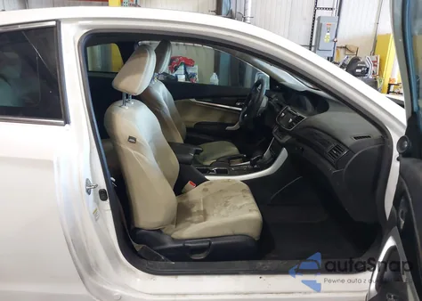 2015 Honda Accord Ex from USA, damaged, VIN 1HGCT1B70FA003201